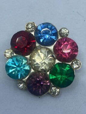Vtg multicolored rhinestone silver tone brooch